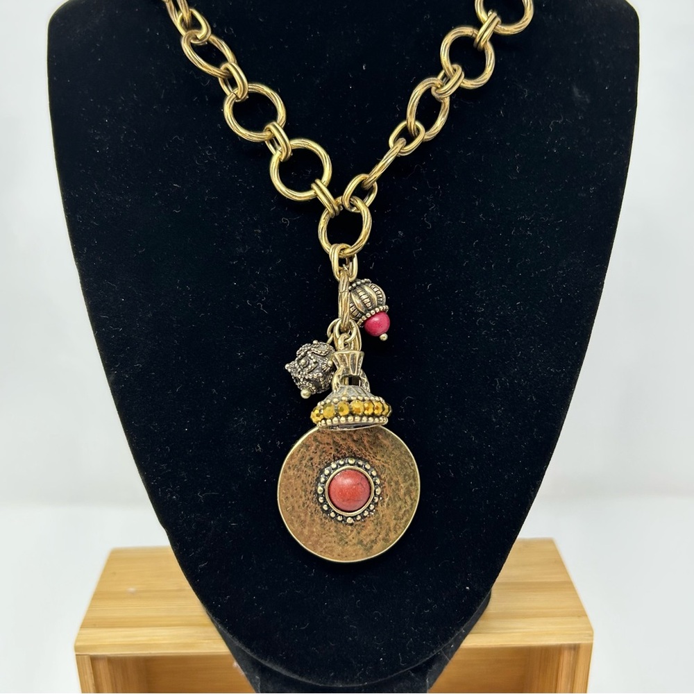 Chico's NWT Vienna Charm Gold Necklace Reversible pendant Red Stone Chunky Bold